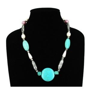😀 3 for $20 Turquoise Crescent Moon Bead Necklace